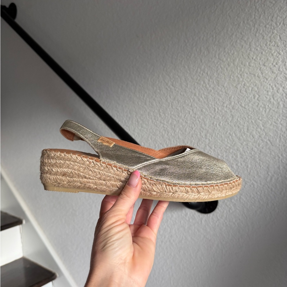 Toni Pons Bernie-P Platinum Peep Toe Espadrilles NWOB sz: 9 - Picture 3 of 16
